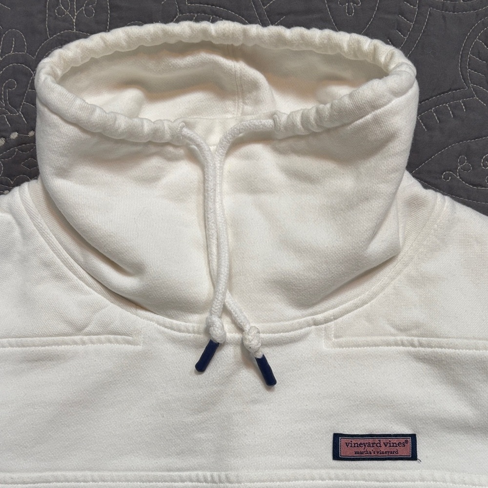 Vineyard Vines White Drawstring Pullover - image 6